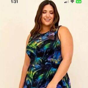 Torrid UNDERWIRE LONG MESH OVERLAY SWIM DRESS WITH BRIEF Size 3 DD/F